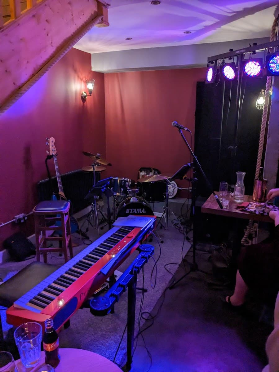 Vinoteq Jazz Bar