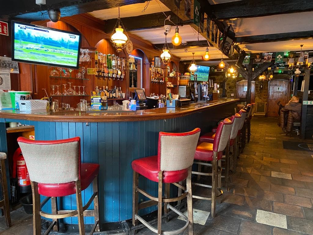 Nan Rices Bar Lounge Restaurant