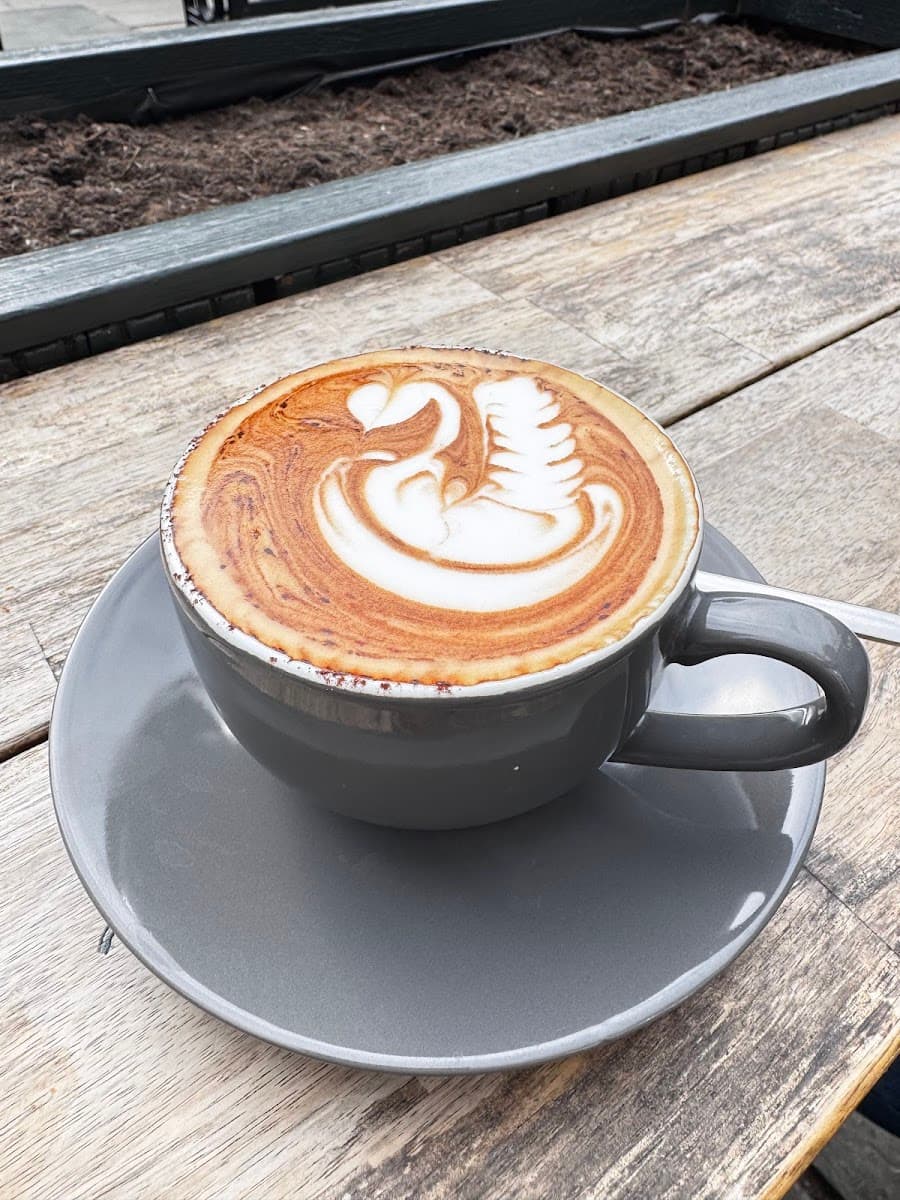 Mjölk Café & Bakery