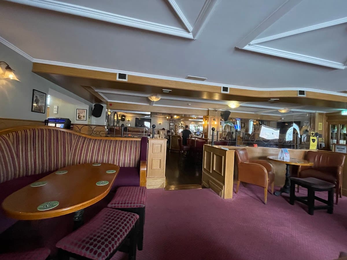 Argyle Bar