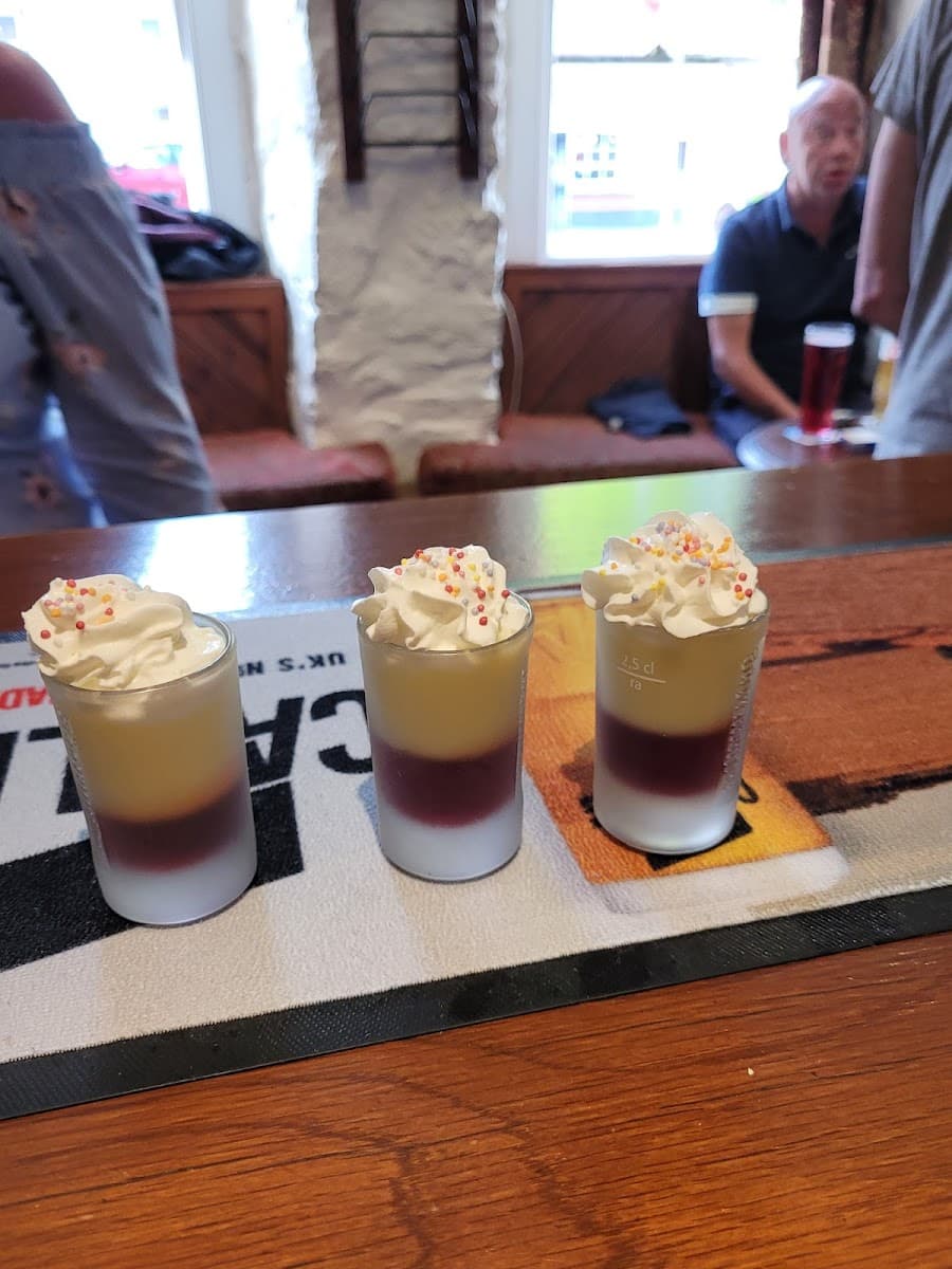 The Three Crowns