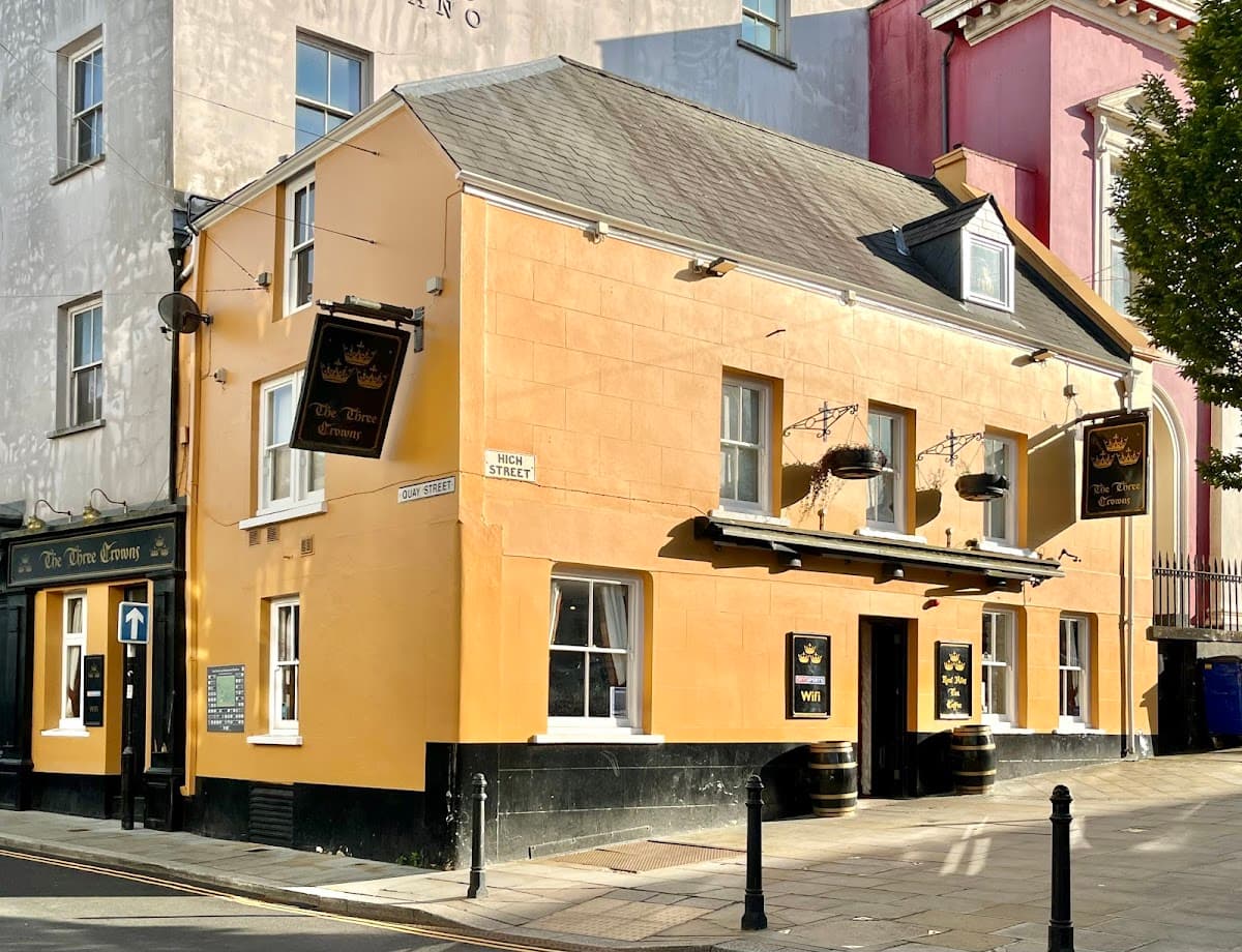 The Three Crowns