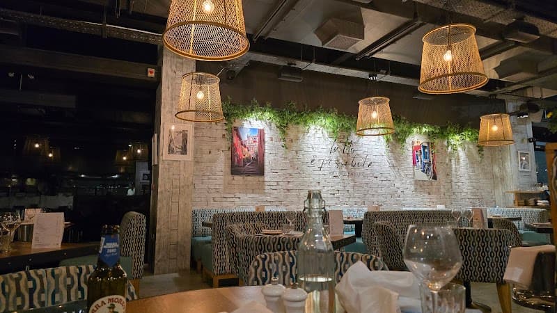 Riva Blu Italian Restaurant & Bar, Leeds The Springs