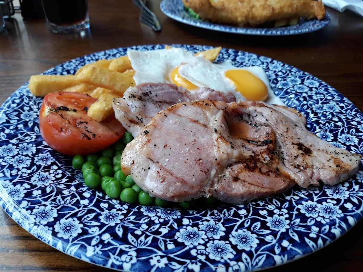 The Crossed Peels - JD Wetherspoon