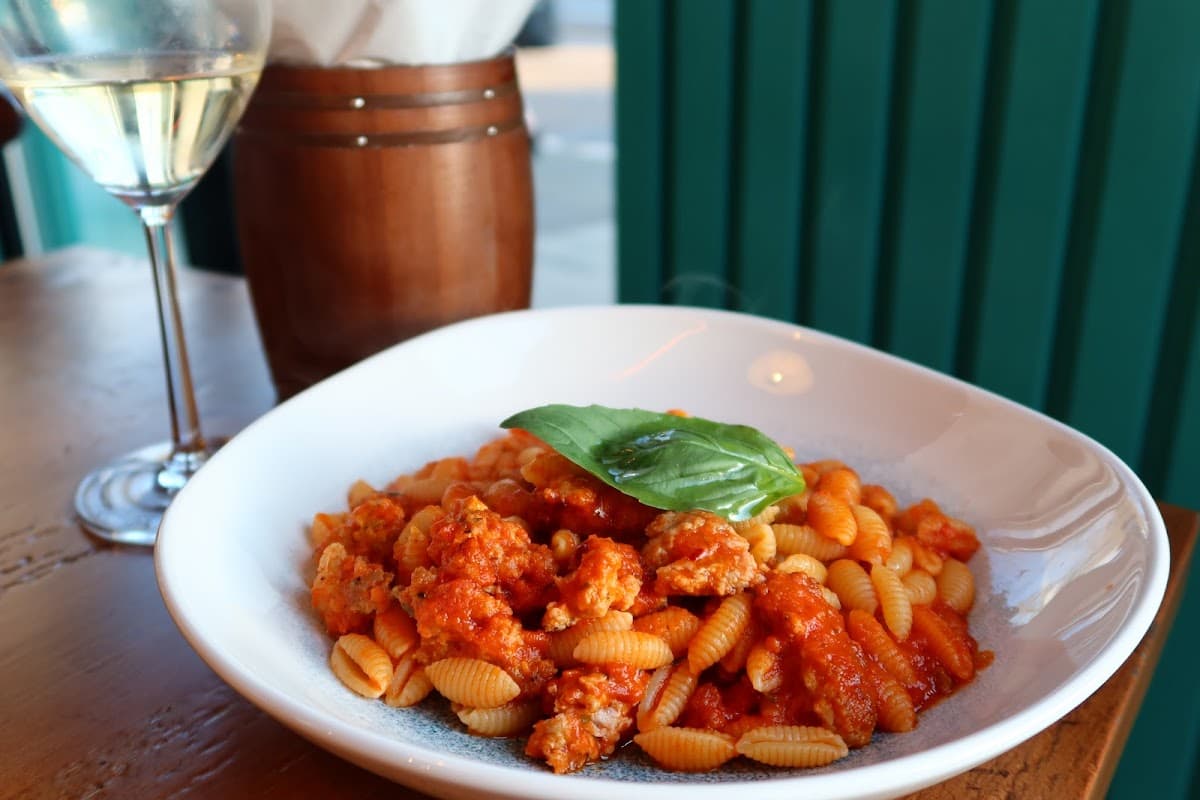 Carlisi Bar & Kitchen