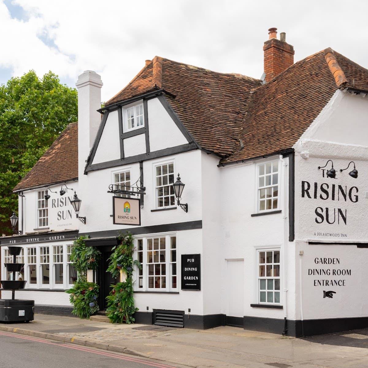 The Rising Sun, A Heartwood Inn