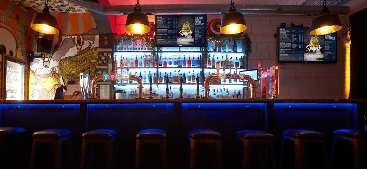 The Portland House Bar