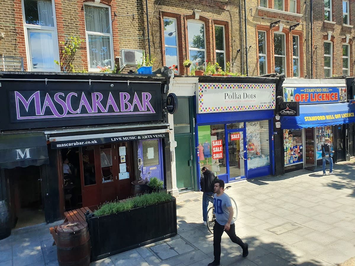 Mascara Bar