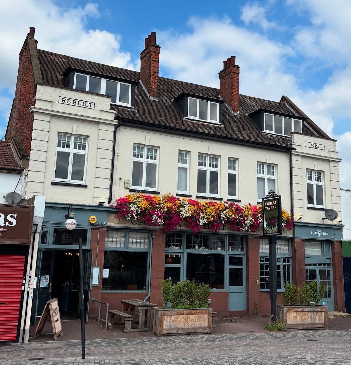 Forest Tavern