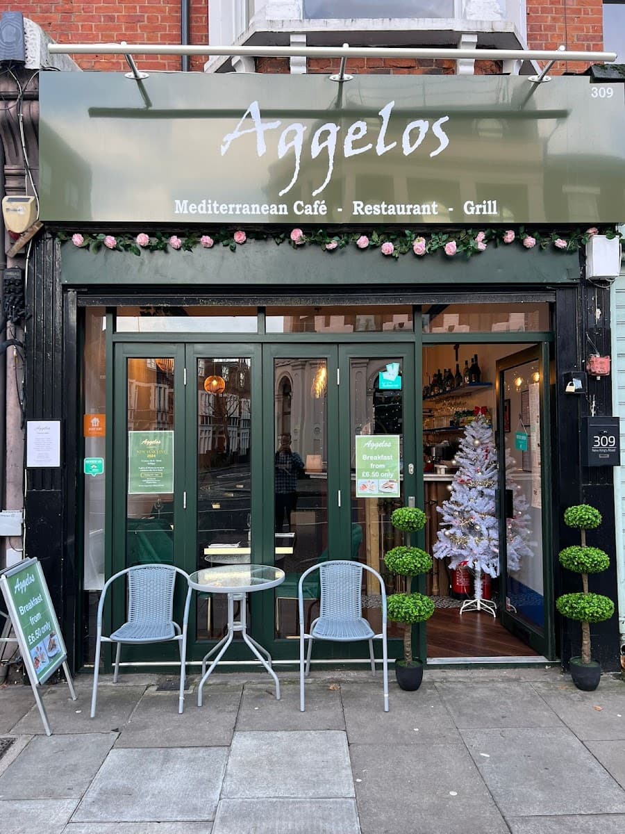 Aggelos