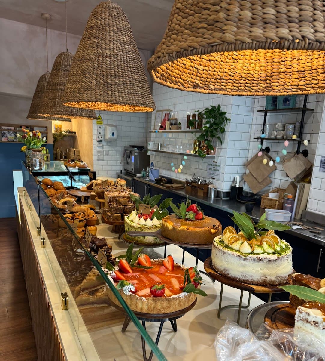 BRODWOLF - Organic Bakery & Coffee