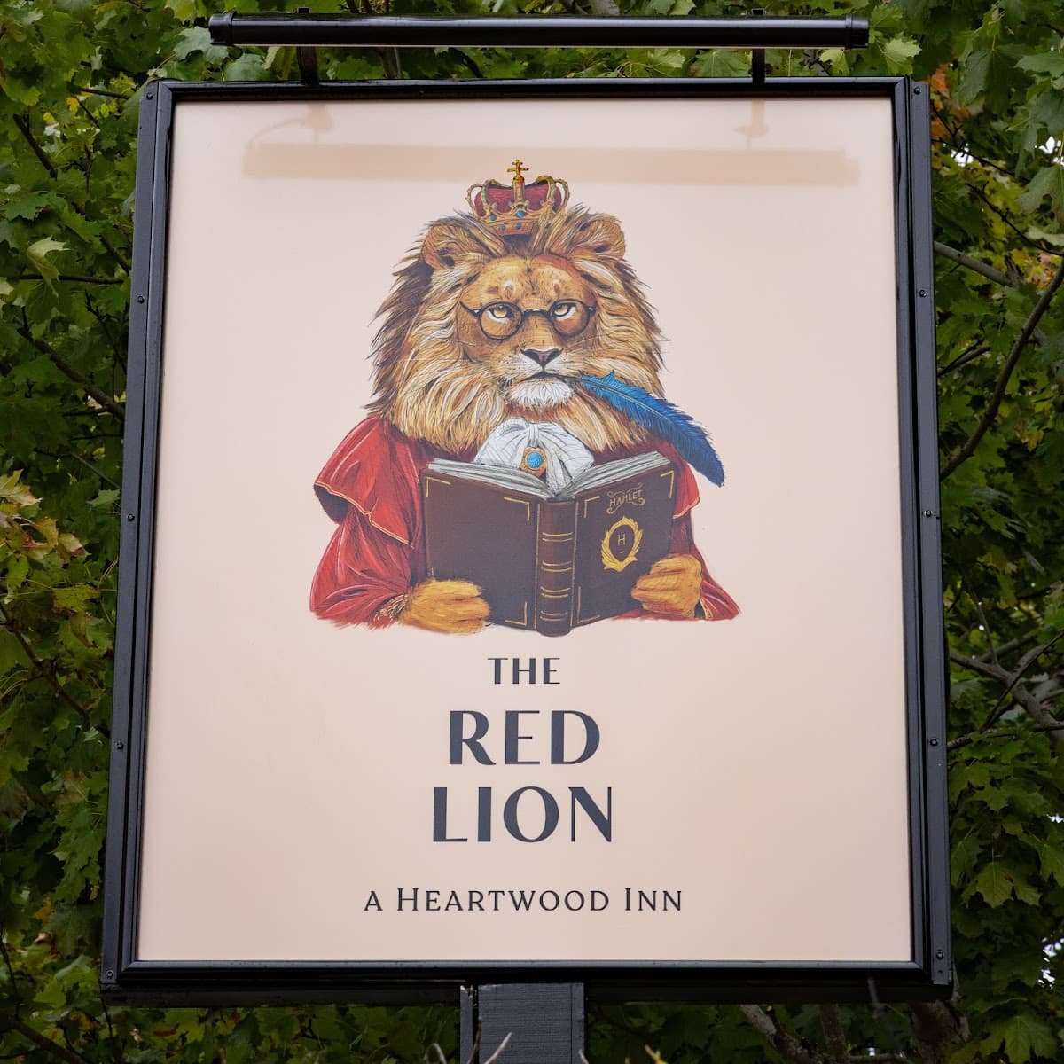 The Red Lion, A Heartwood Inn