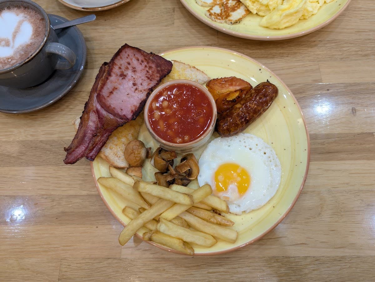 Fine Eat Kitchen