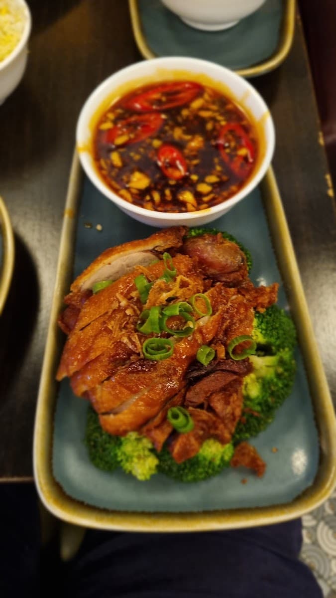Tuk Tuk Asian Bistro