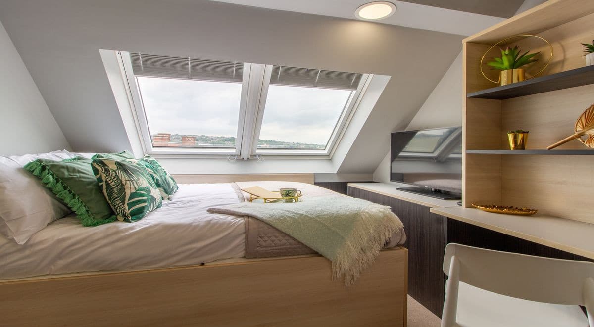 Steel City (mys living)