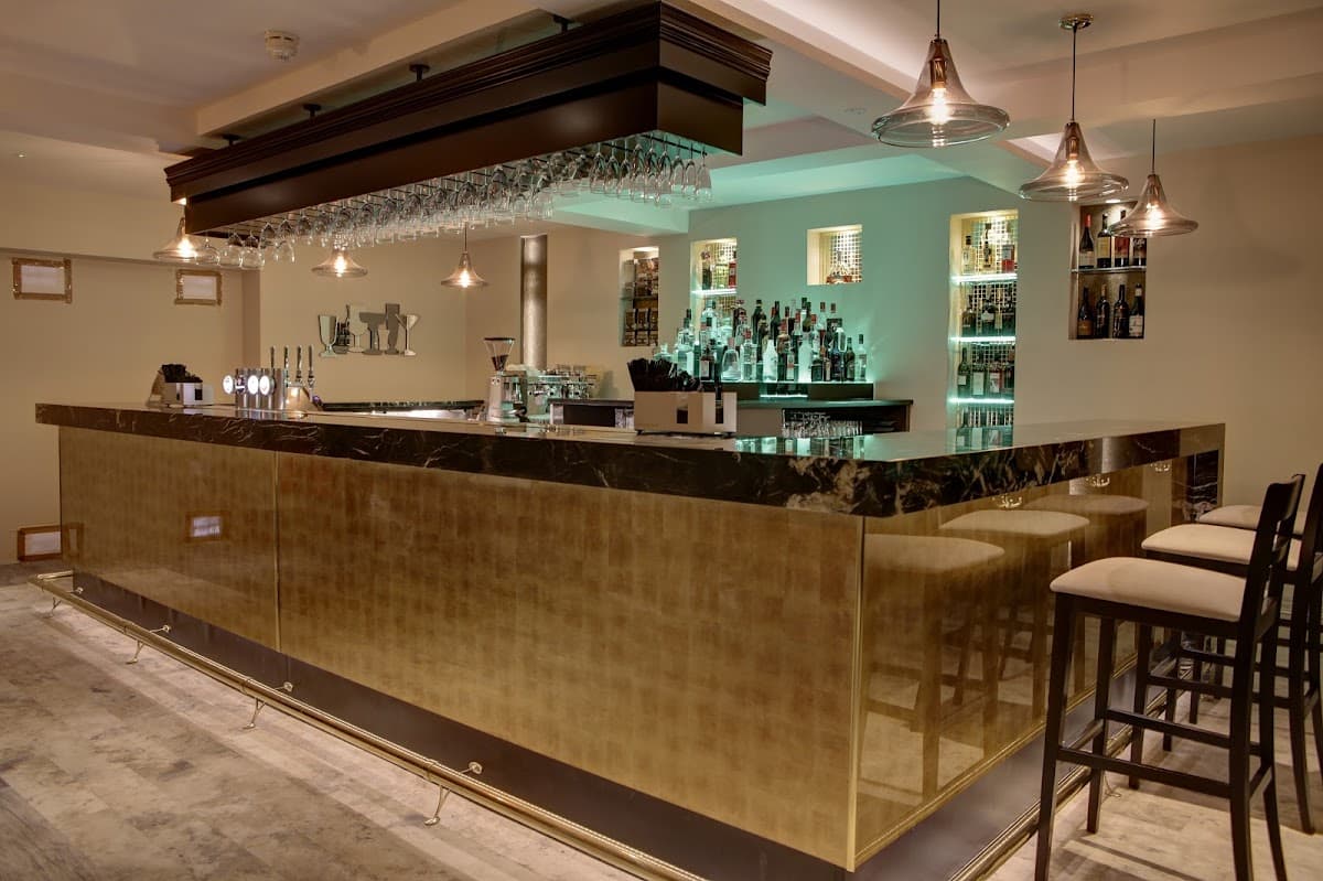 Bay Tree Bar & Grill