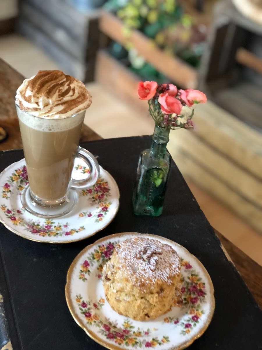 Rising Cafe