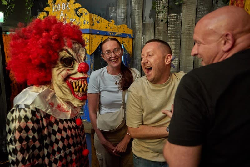 Houdini's Escape Room Experience - Manchester Parrs Wood