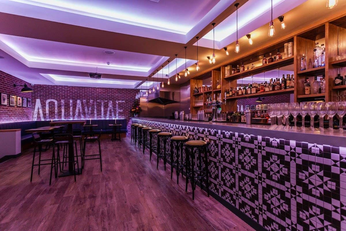 Oliver's Bar, Cheltenham