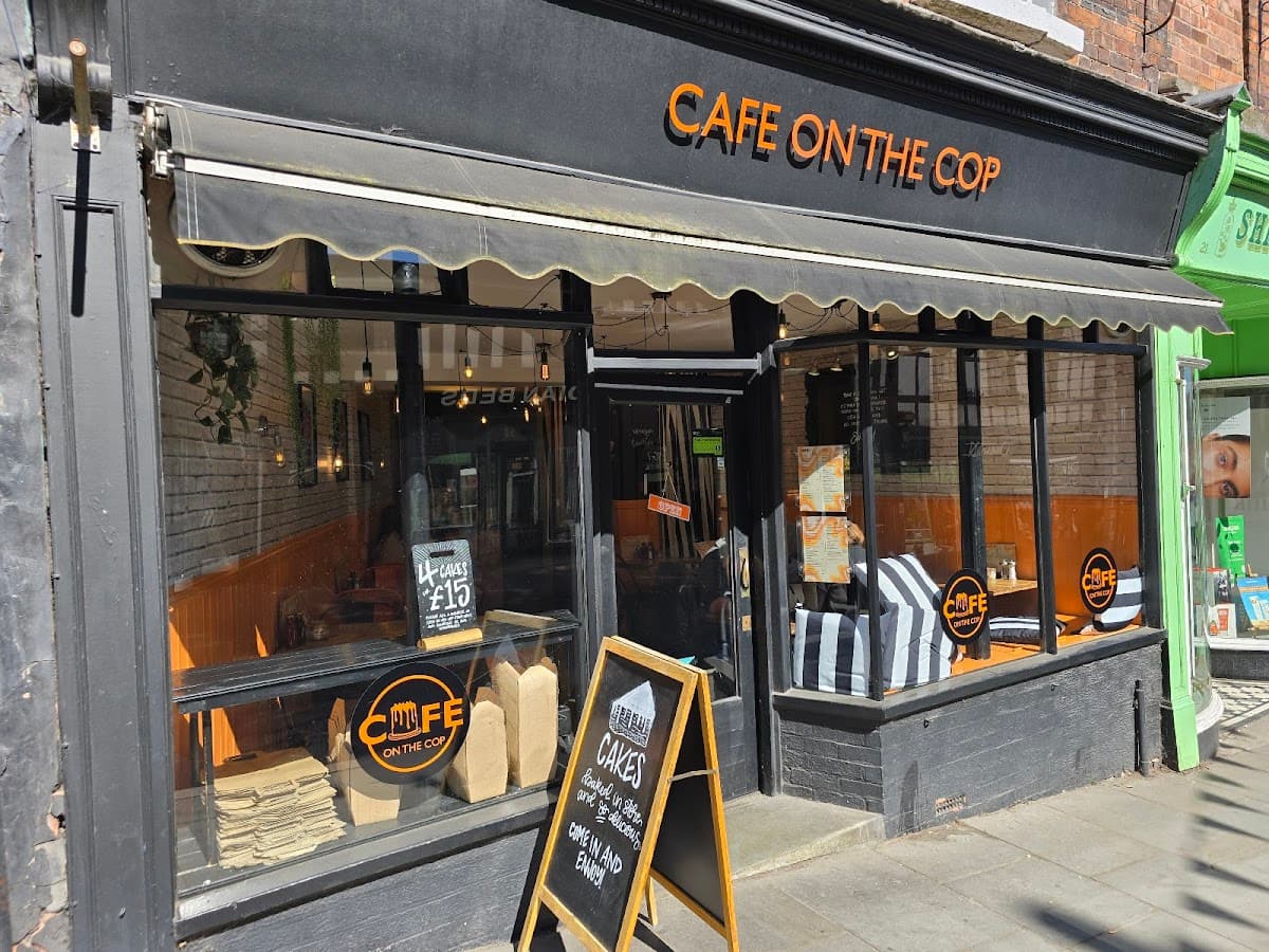 Cafe on the Cop