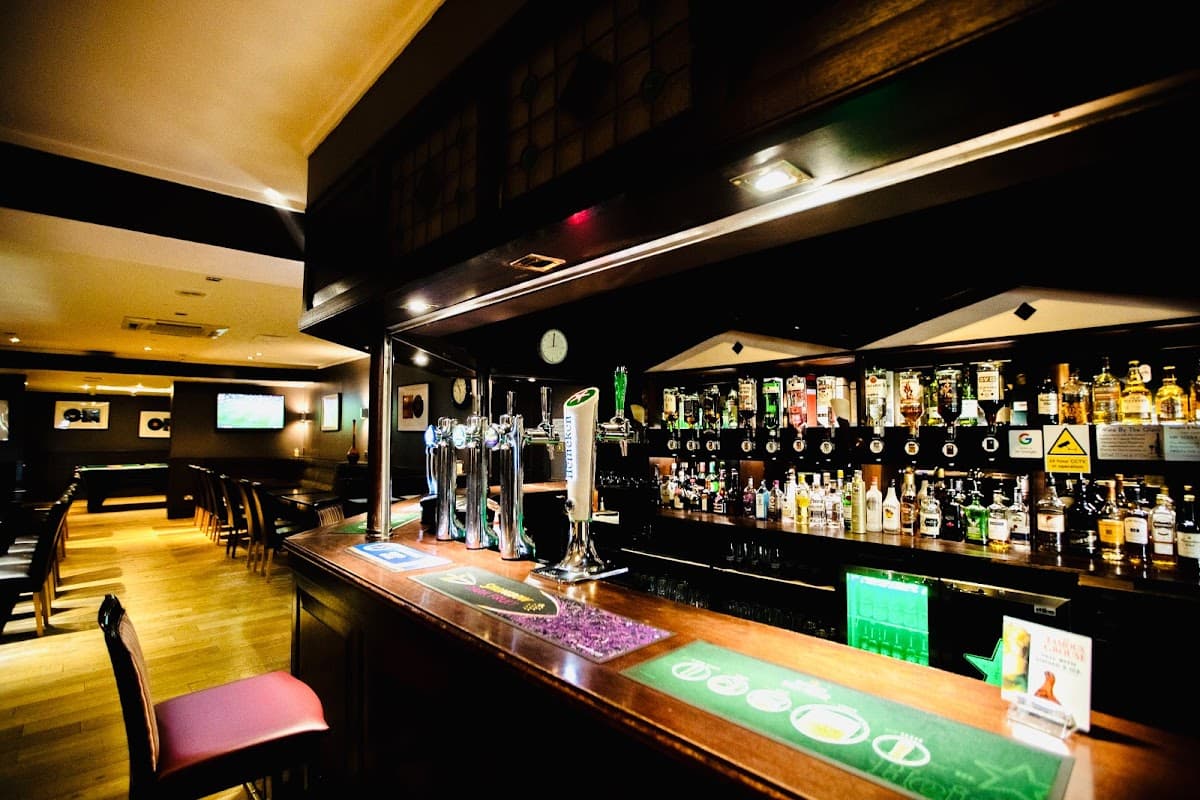 Ghlas (Whisky Bar)