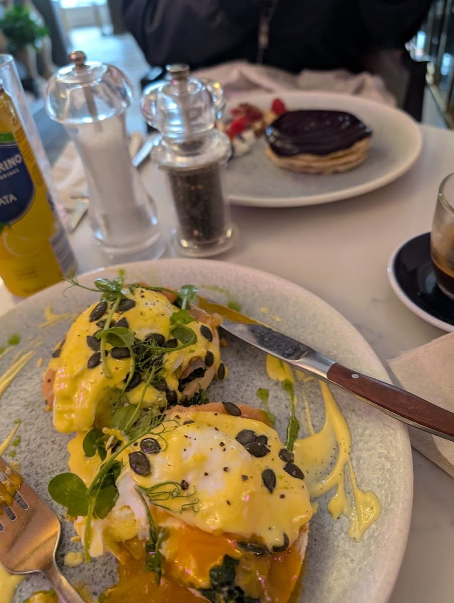 The Eclectic Collection Restaurant