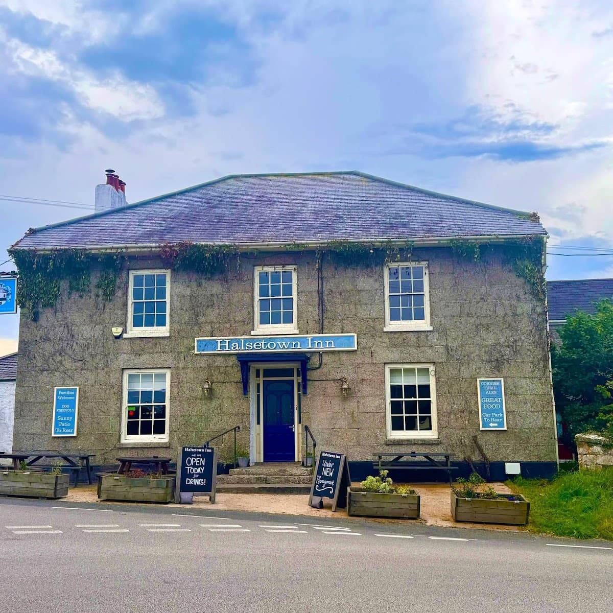 Halsetown Inn