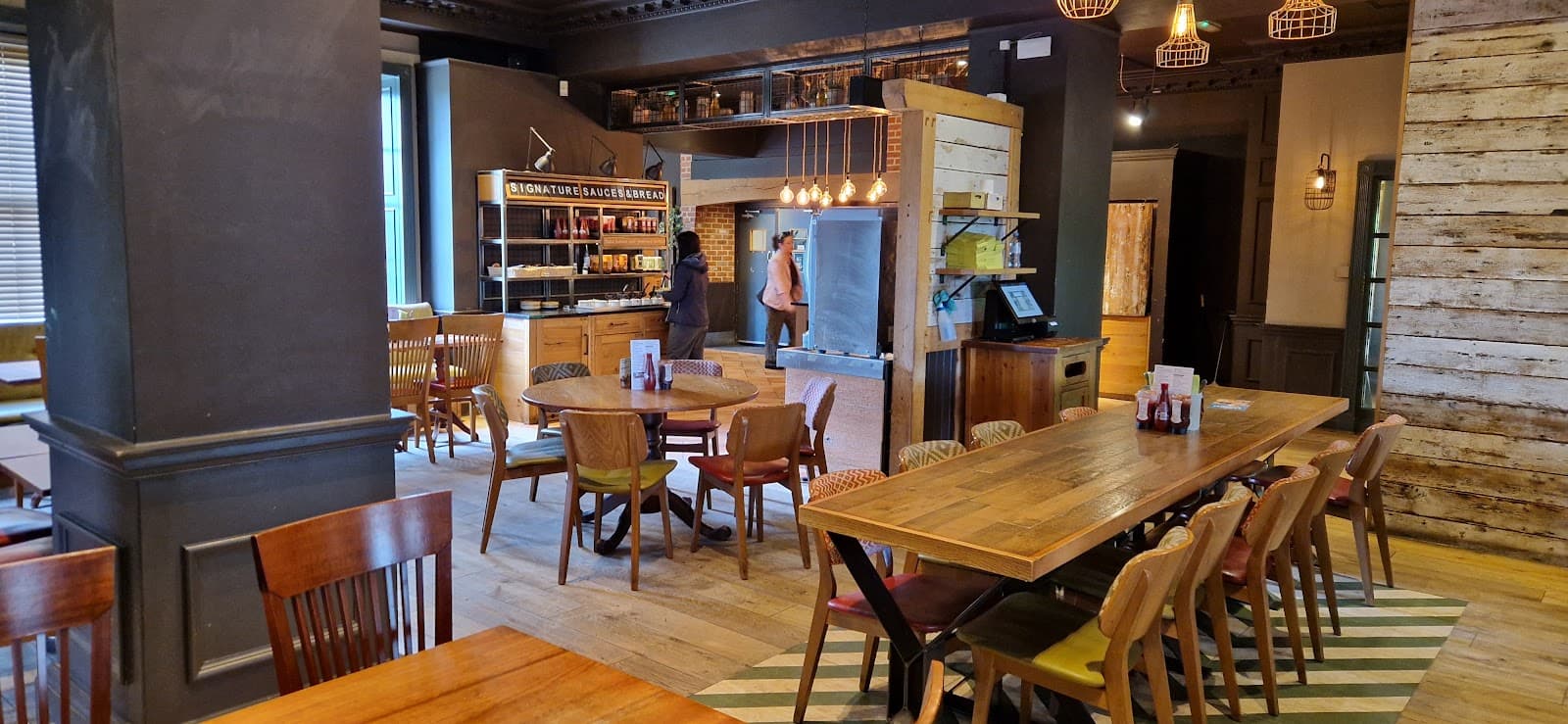 Harvester Mansion House Reading