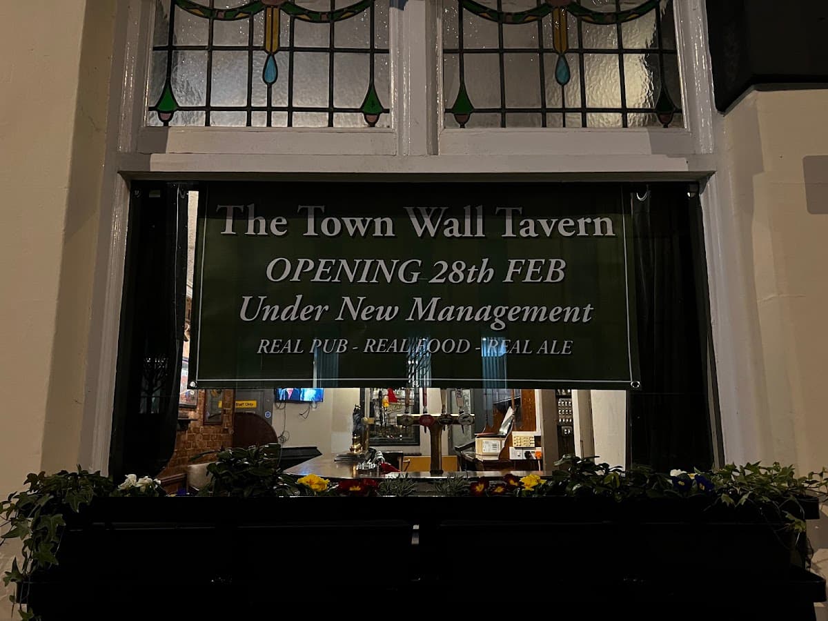 The Town Wall Tavern