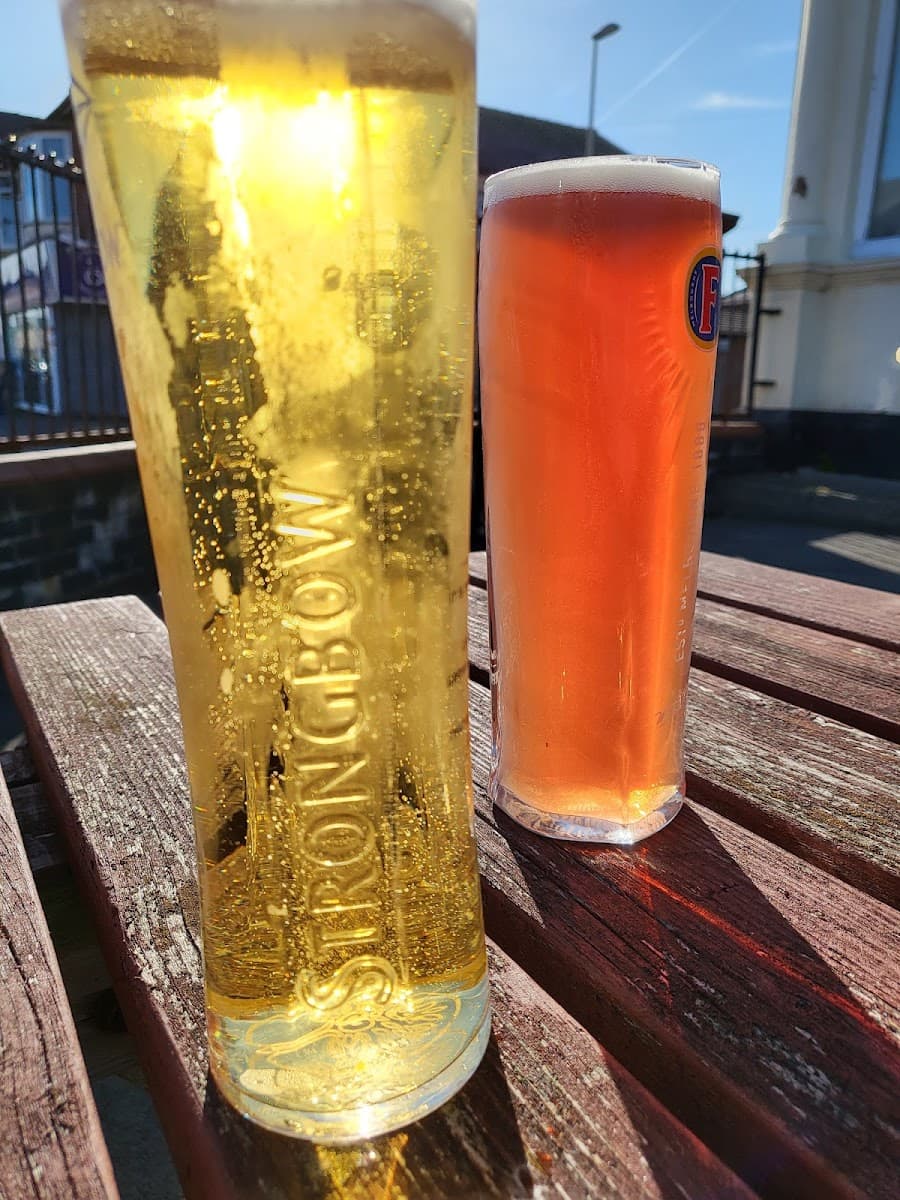 The Queens Pub