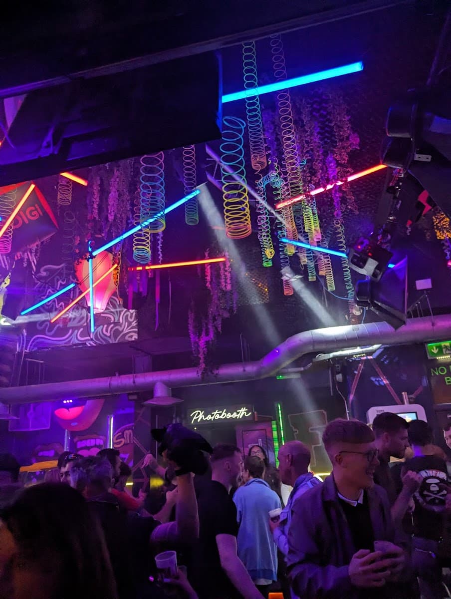 Digital Bar