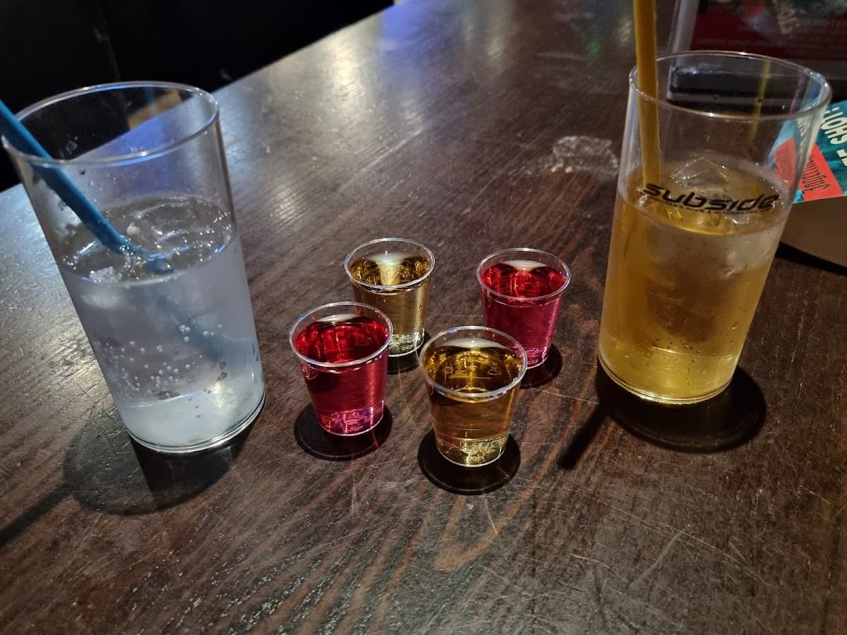Subside Bar