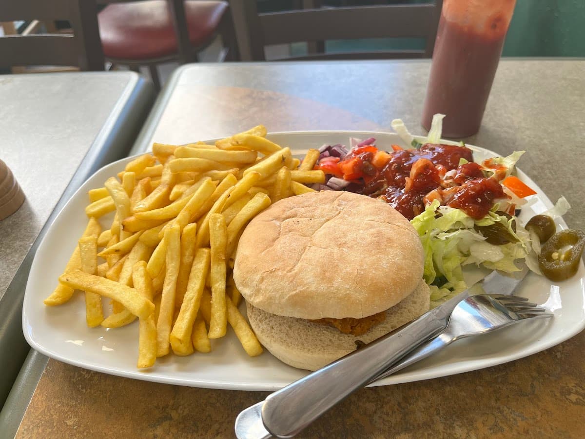 Cafe Plus
