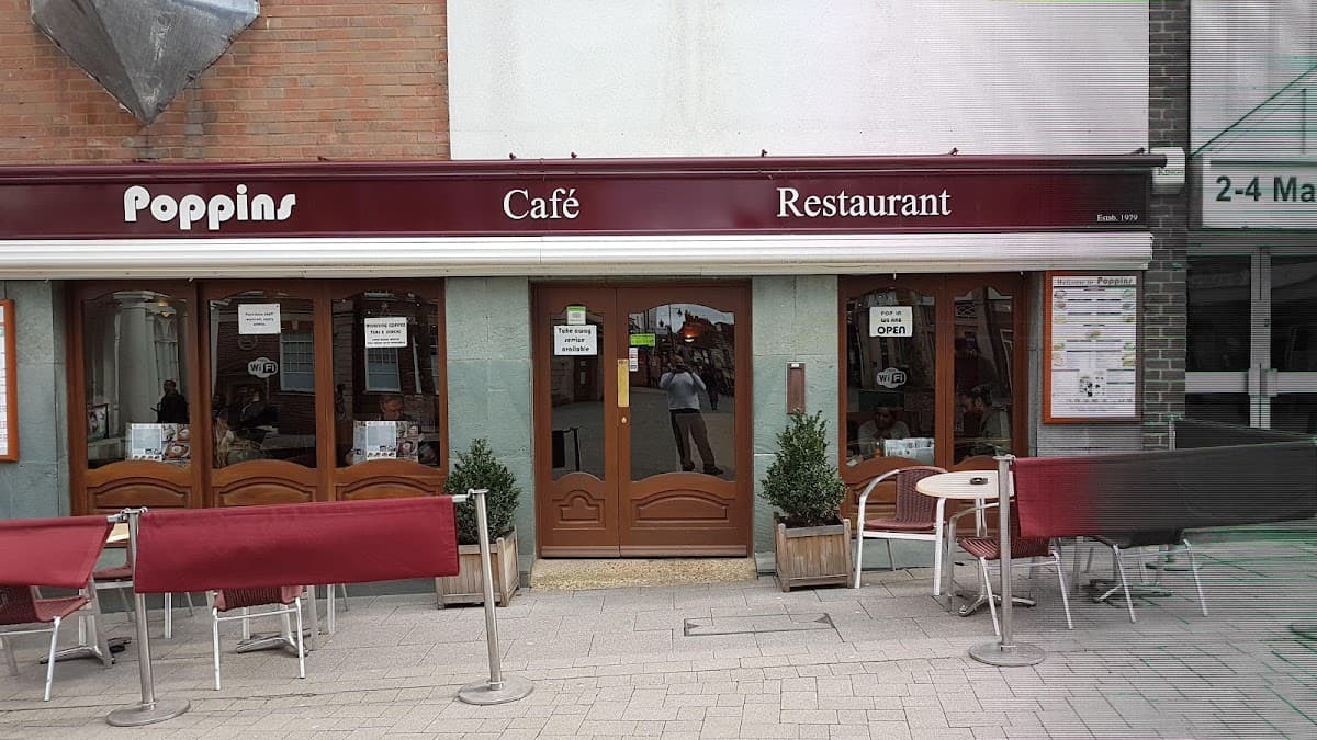 Poppins Restaurant & Cafe - Basingstoke