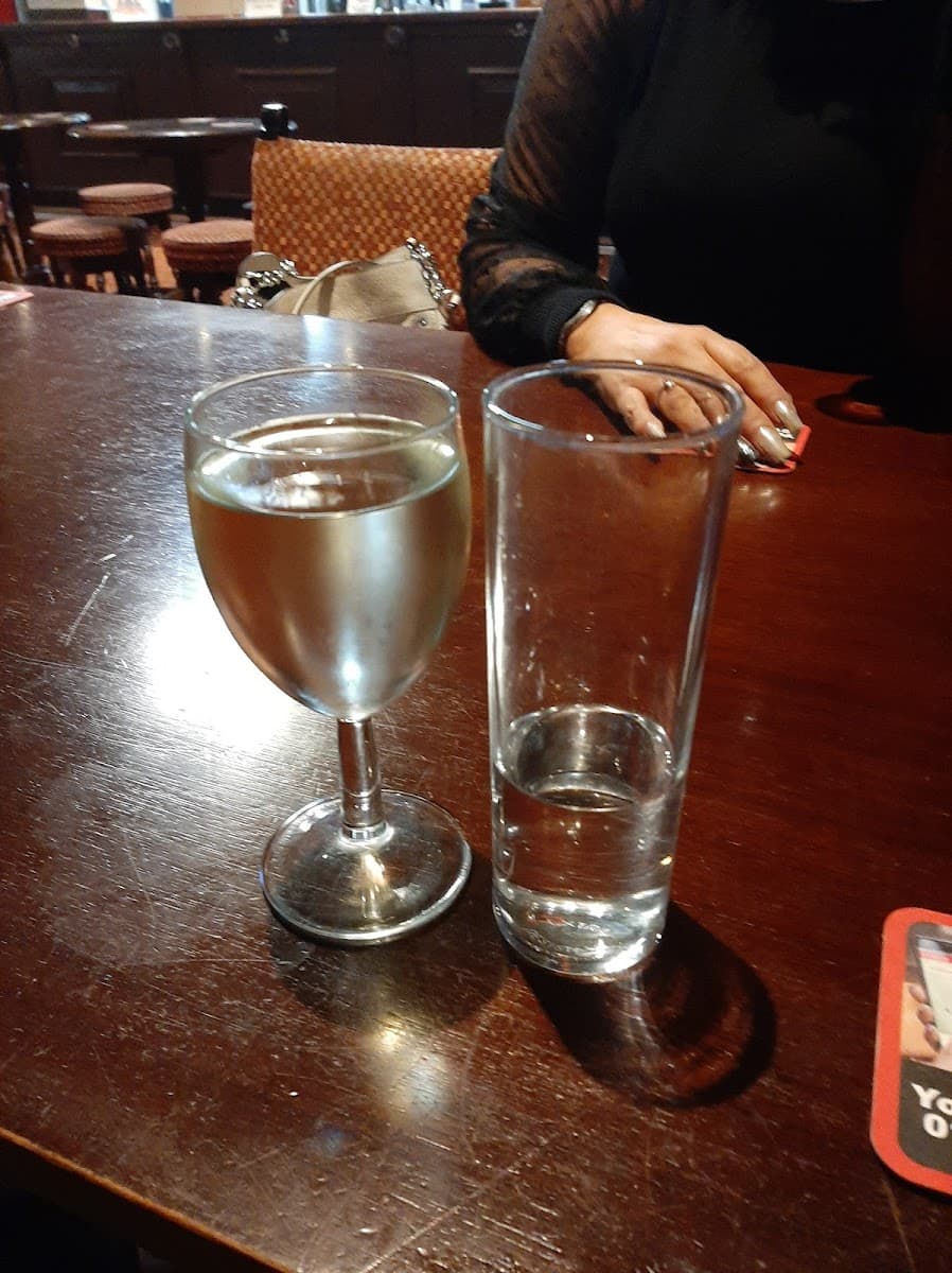 Edinburgh Arms