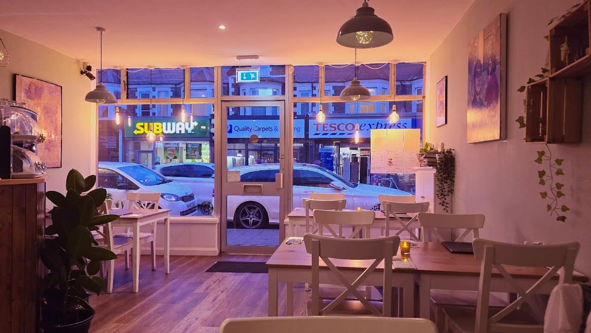 Luna's Vegan Corner
