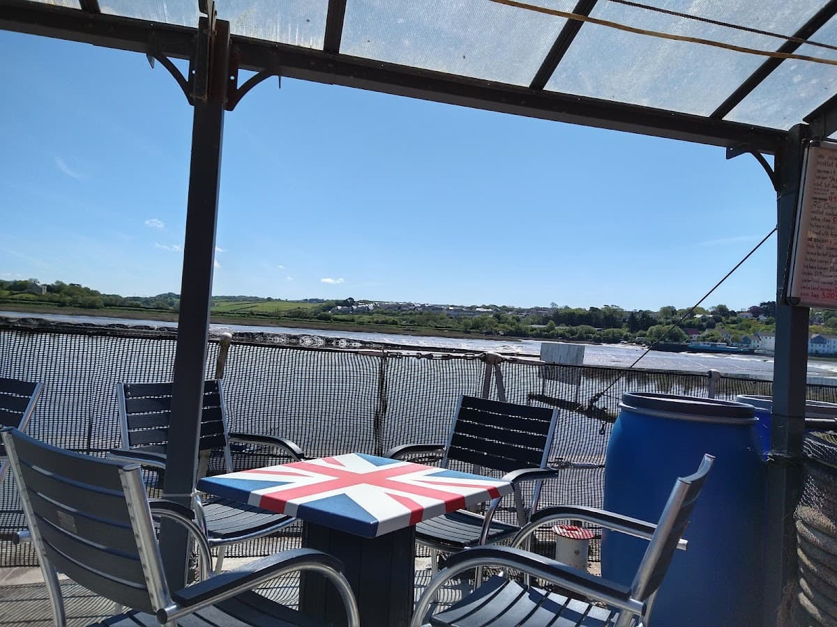 CAFE ONBOARD