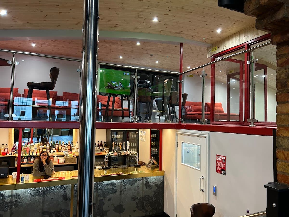 Tamby’s Bar & Snooker Club