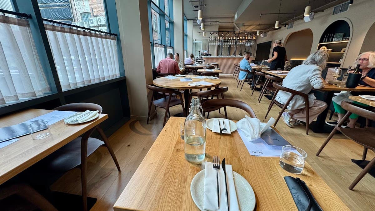 Beau Restaurant