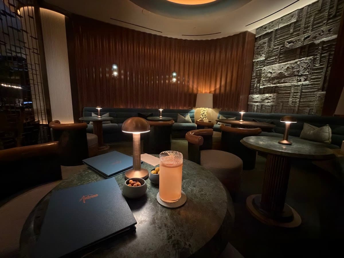 Bar Antoine