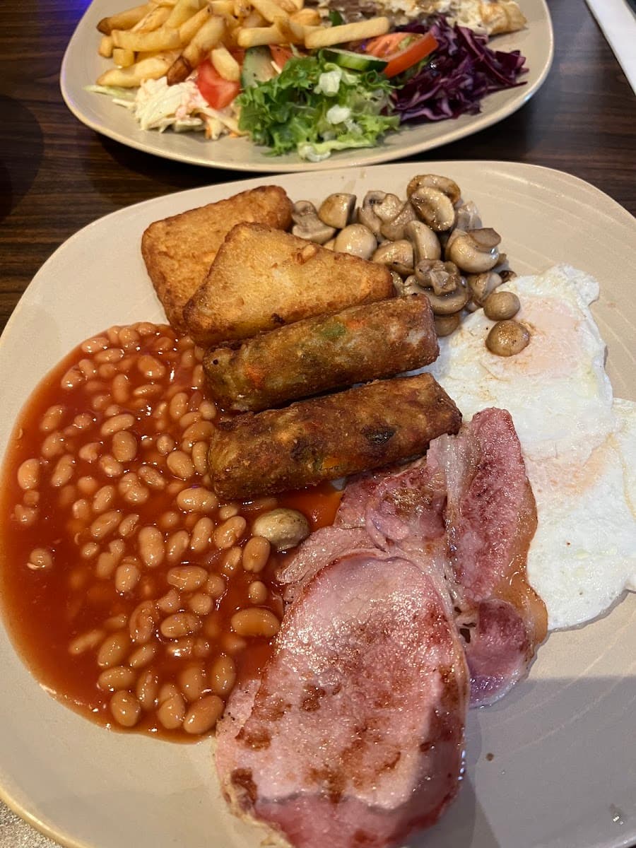 Duran's Bistro Grill(bushey high street)