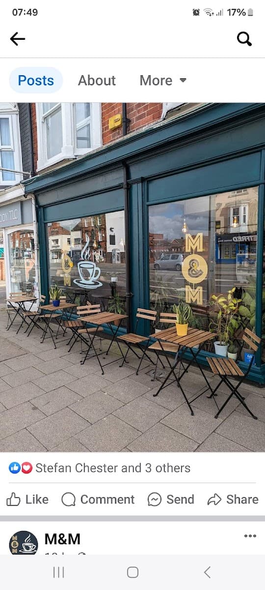 M&M Cafe Bistro