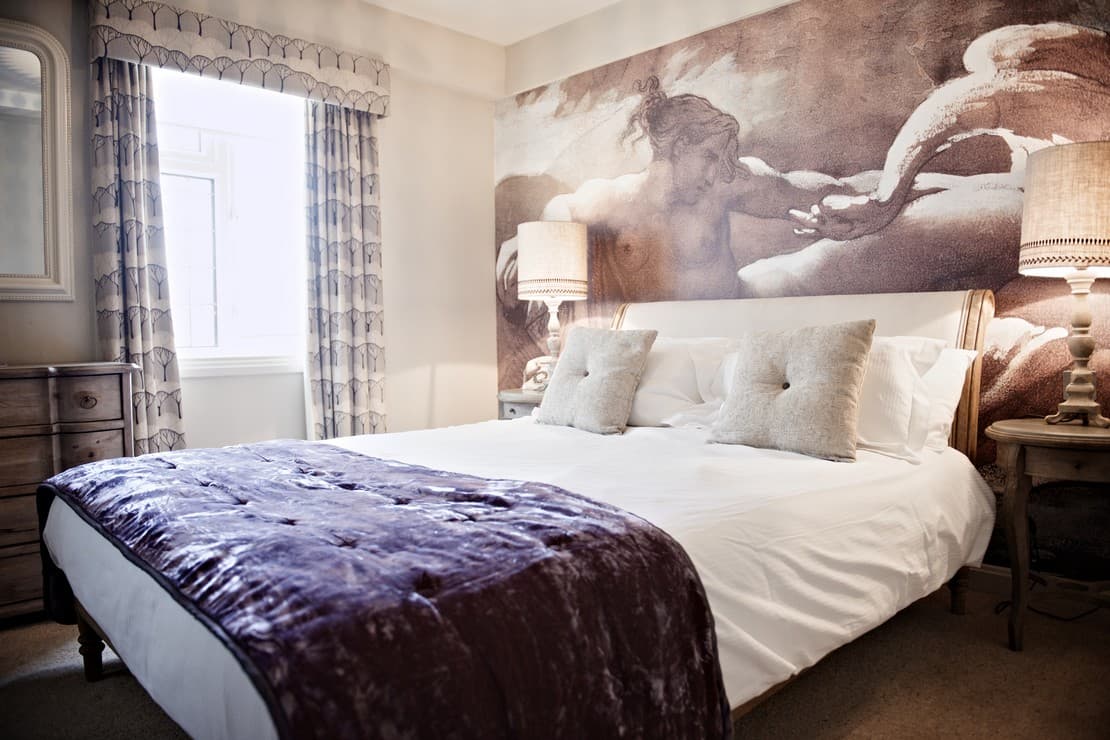 The White Swan Hotel, Stratford