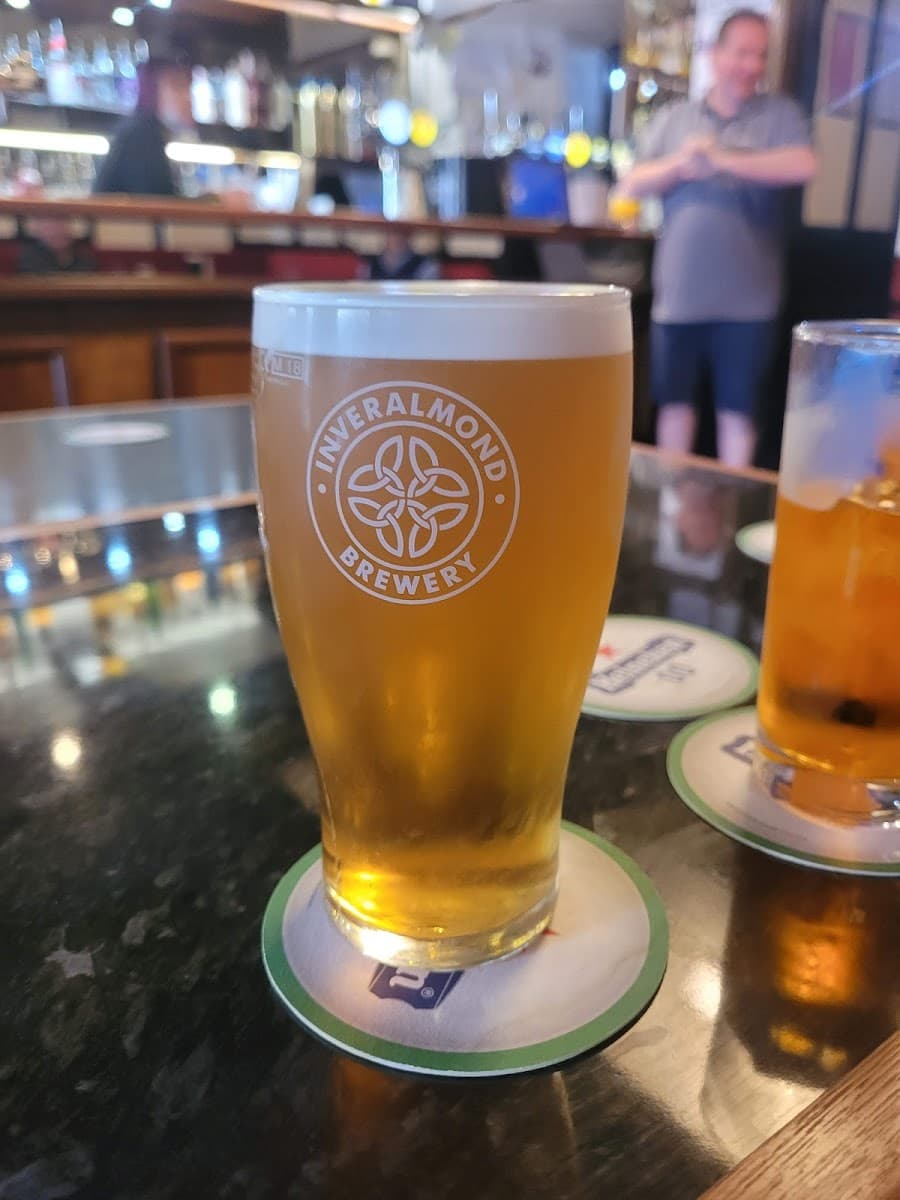 Kirkside Bar
