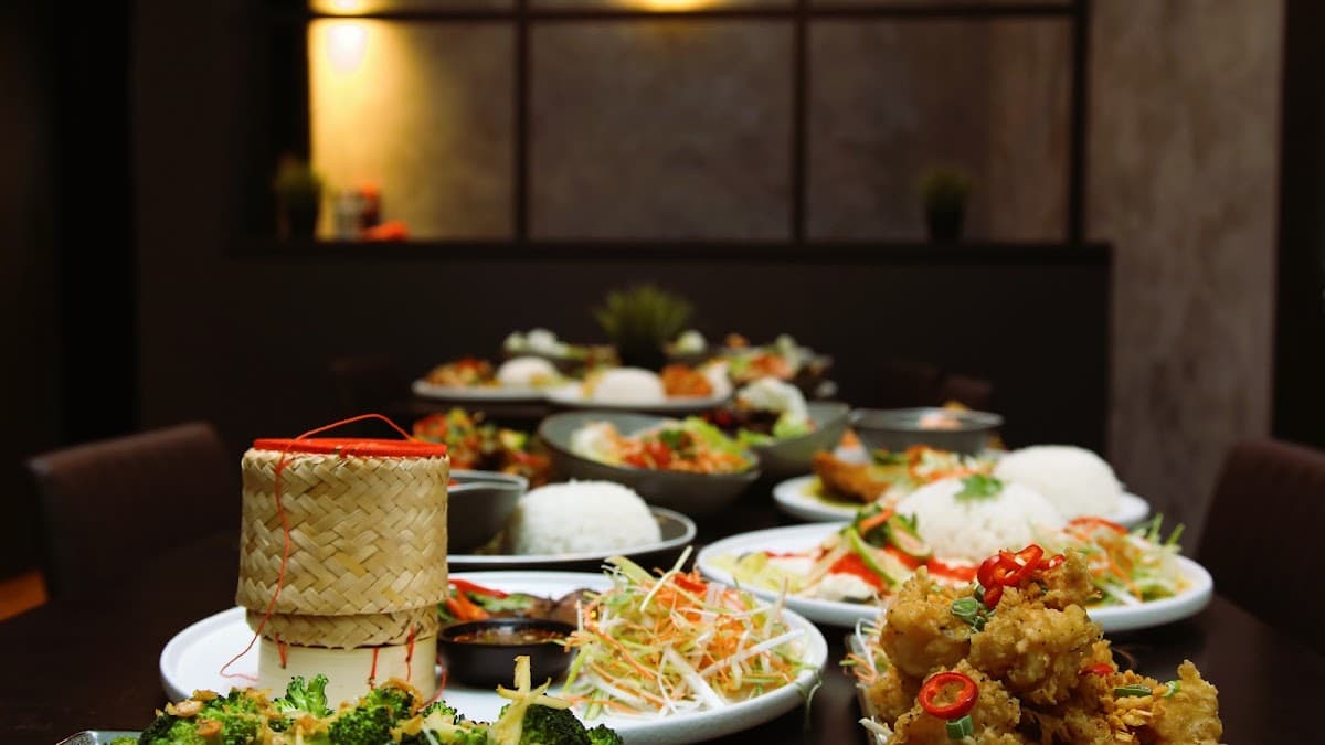 Nine-O Thai Bistro