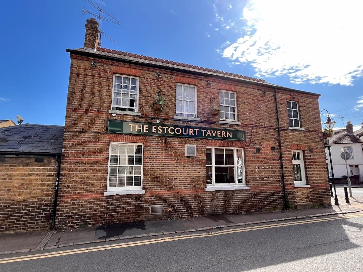 Estcourt Tavern
