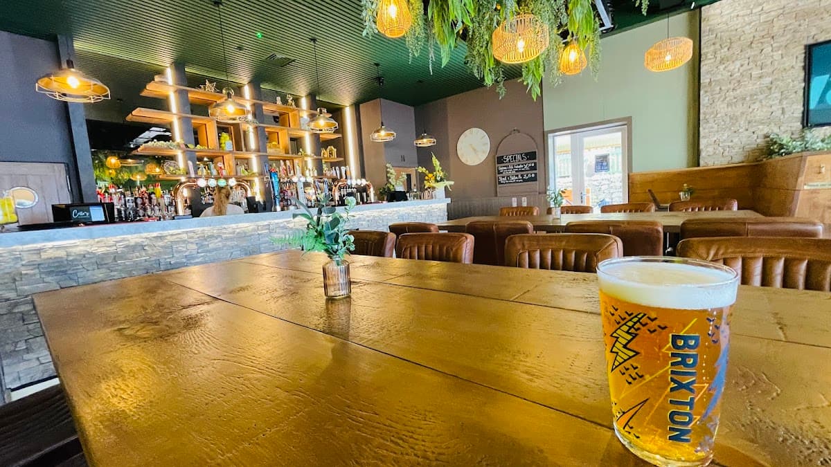 Cello's Bar and Brasserie