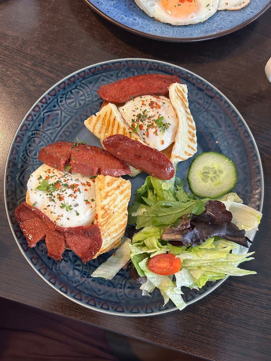 Nora Cafe