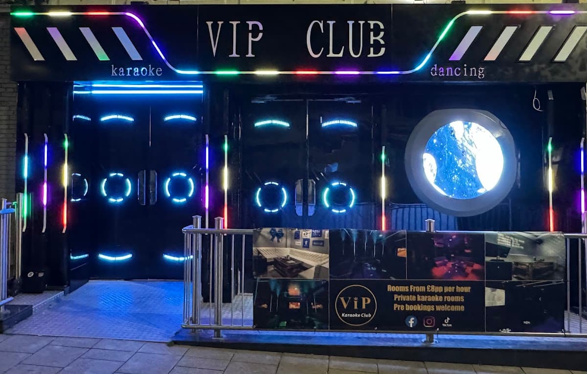 VIP Karaoke Club
