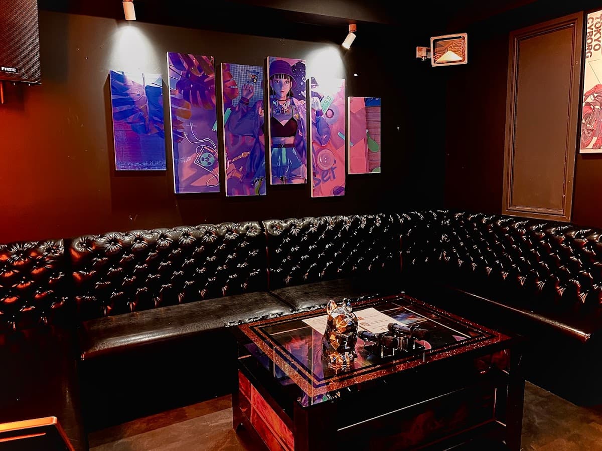 VIP Karaoke Club
